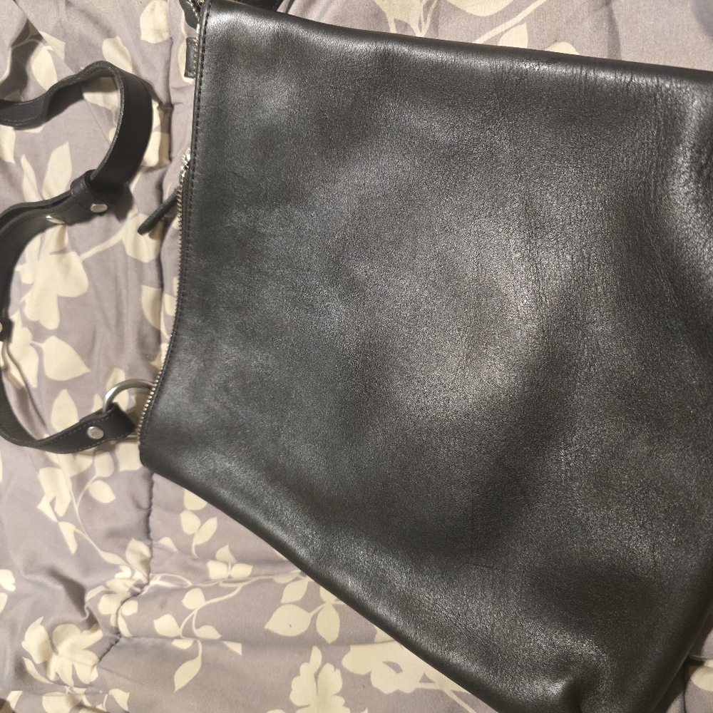 Coach Vintage Chelsea Leather Slim Crossbody #9457 - Picture 13 of 16